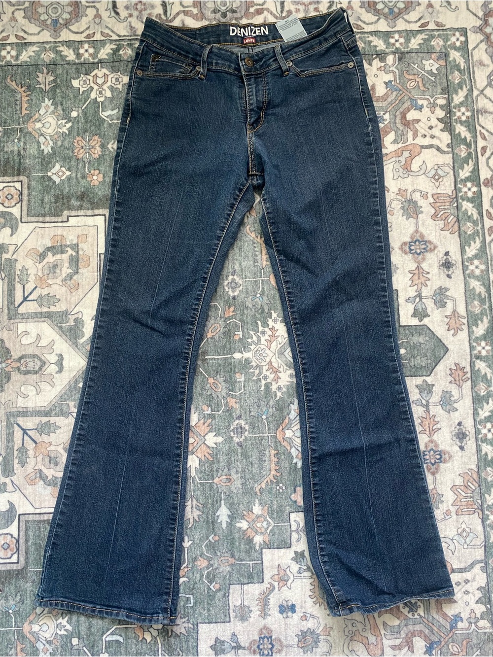 Levi's Denizen Women’s Size 8M Blue Medium Wash Low Rise Modern Bootcut Jeans